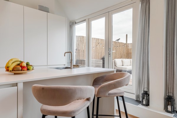 Medium property photo - Postjeskade, 1058 DP Amsterdam